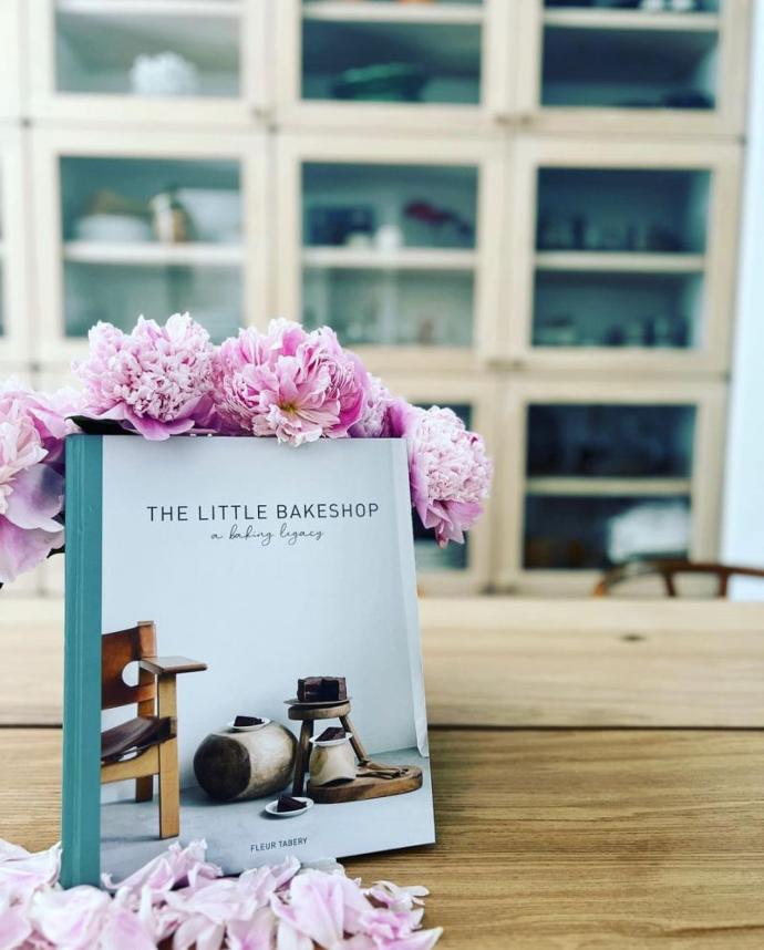L.The Little bakeshop